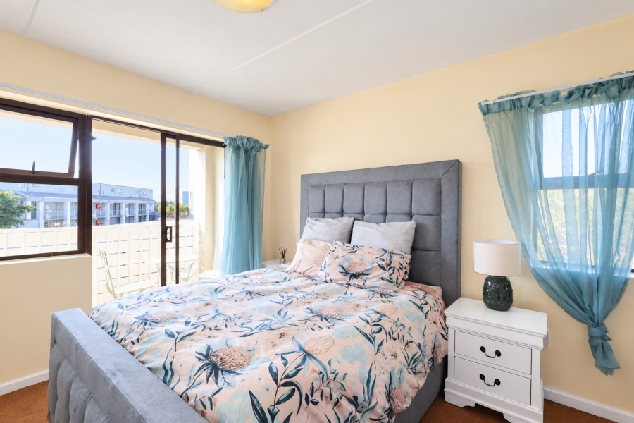 2 Bedroom Property for Sale in Parklands Western Cape